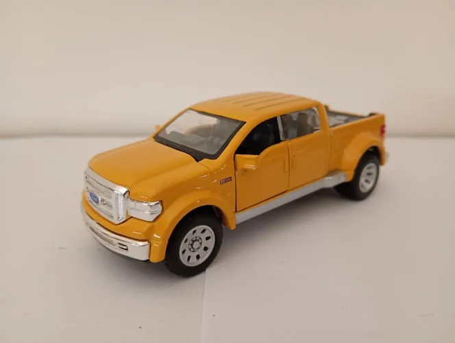 Maisto - Miniatura Ford F350 Mighty