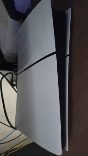 PS5 Digital 1TB Impecável - Garantia Ativa + Controle Original