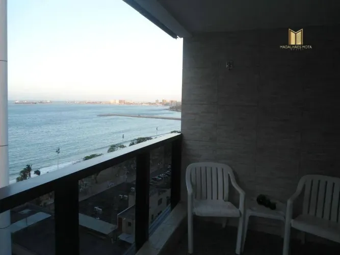 Flat com 2 dormitórios à venda, 57 m² por R$ 750.000,00 - Meireles - Fortaleza/CE