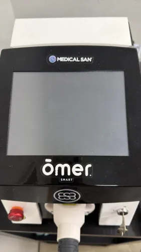 Lazer remoção de sobrancelha e tatuagem / aparelho com Anvisa da Medical san Omer