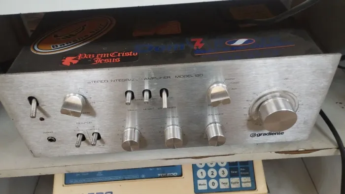 Vendo este amplificador
