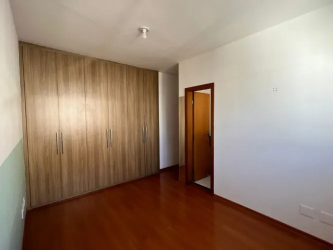Apartamento com 3 quartos à venda em Belo Horizonte