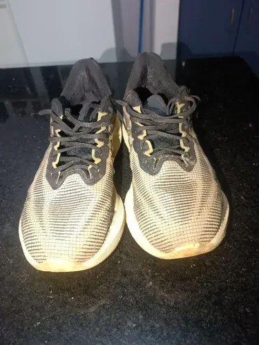 Asics Novablast 3