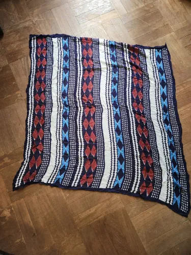 Lenço quadrado de viscose 100x100cm