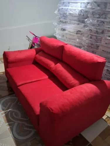 Sofá Retrátil e Reclinável Vermelho