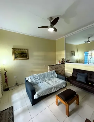 KR066 Casa a venda - Bairro Mares