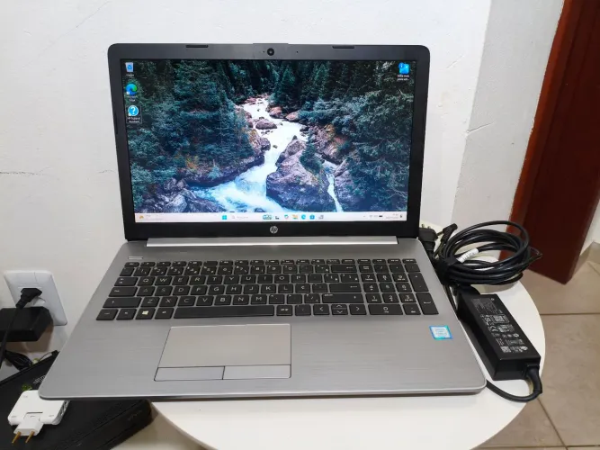 Notebook HP 250G7 Intel core i5 8gen, 8GB RAM, SSD NVMe 256GB, Tela de 15,6 polegadas