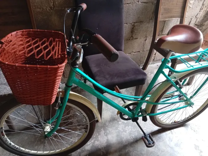 Vende-se uma bicicleta nova com documento 