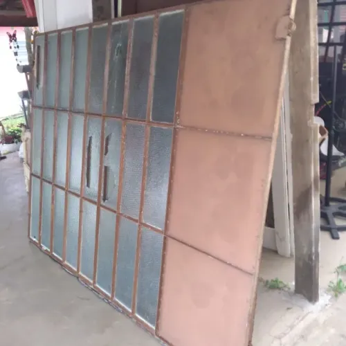 PORTAO DE GARAGEM ANTIGA DE CORRER 2 PARTES