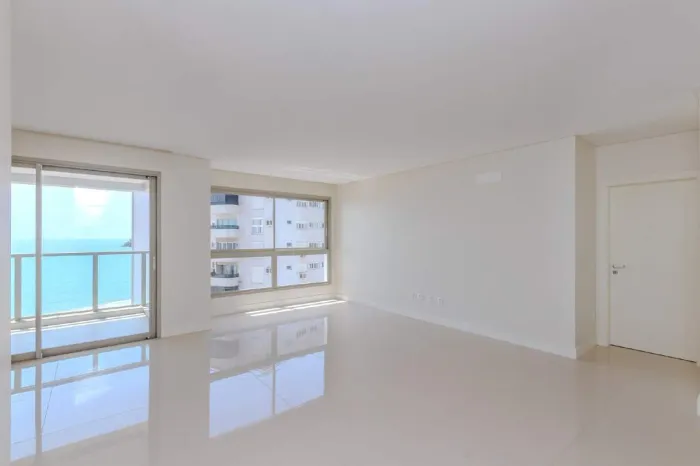Apartamento com 4 Suítes no Ilhas Marianas na Barra Sul de Balneário Camboriú