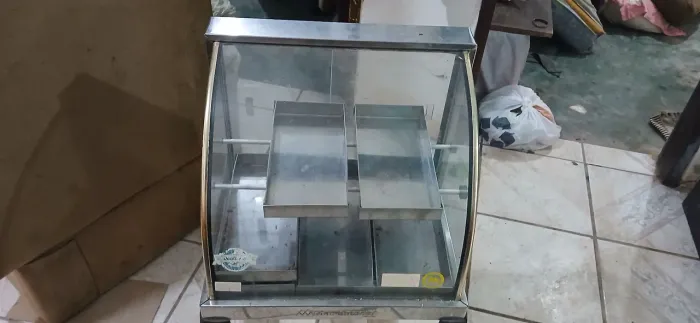 Estufa por 300 reais. Funcionando perfeitamente. 