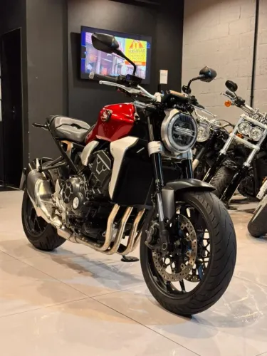 HONDA - CB1000R