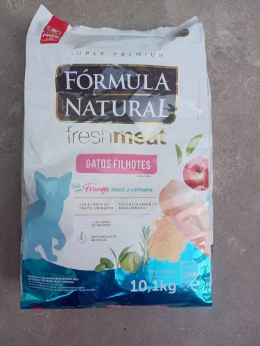 Ração Seca Fórmula Natural Fresh Meat Gatos Filhotes Frango 10kg
