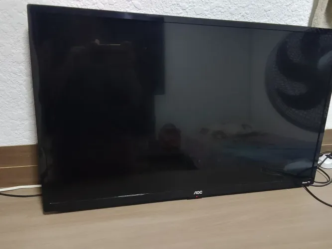 Vendo tv 32 polegadas smart roku