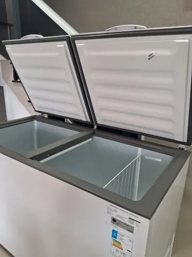 Freezer horizontal  534 LT 220v zerado!