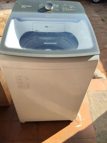 Lavadoura Brastemp bwk 12 kilos