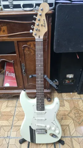 Aria Pro II Stratocaster 1986