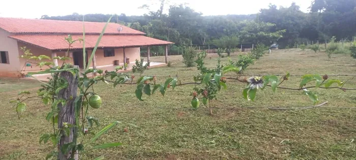 Fazenda à venda no bairro Centro - Itauçu/GO