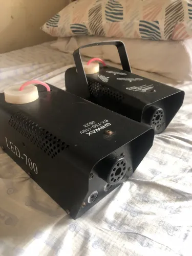 Maquina de fumaça com defeito