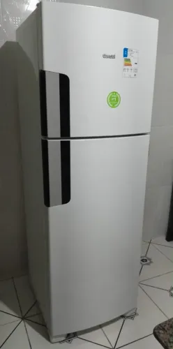 Geladeira consul semi nova