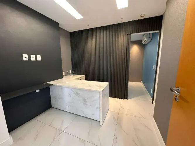 Sala Comercial/Usada para Venda, Centro Empresarial Shopping Rio Poty no bairro Cabral