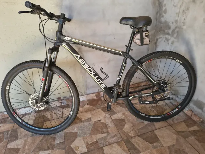Bicicleta Absolute aro 29 
