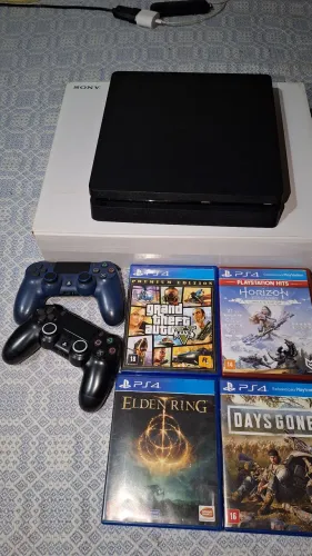 PS4 Slim 1TB/ 2 Controles / 4 Jogos