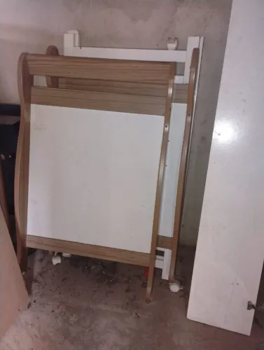 Berço semi novo (não acompanha colchão) <br><br>
