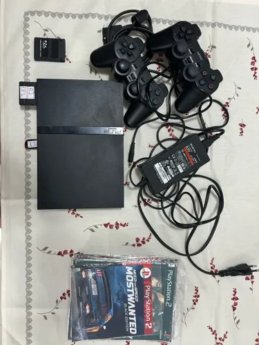 PlayStation 2 slim 2 controles todos os fios