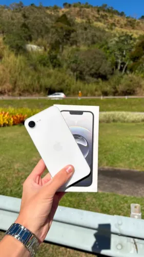 iPhone 16e 256GB | 93% Bateria | Excelente Custo-Benefício
