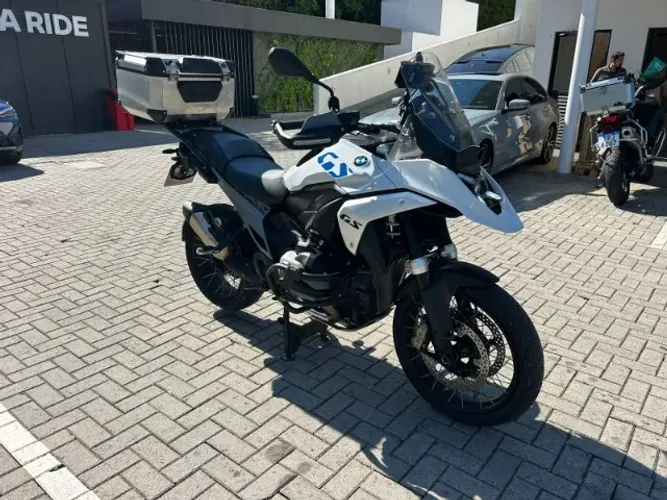 BMW R 1300 GS Plus