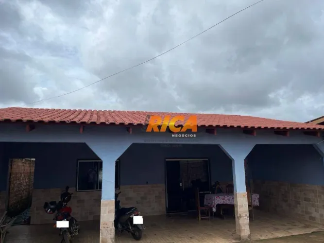 Casa com 3 Quartos, a venda no bairro Cunia - Porto Velho /RO