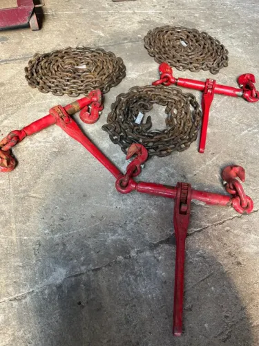 Vendo material de amarração