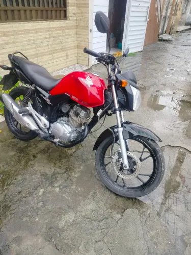 Vendo moto Honda estart 150 ano 2016