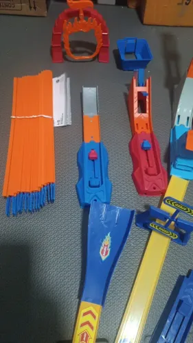 Lote de Pistas Hot Wheels Original Mattel com Loop, Lançadores e Acessórios