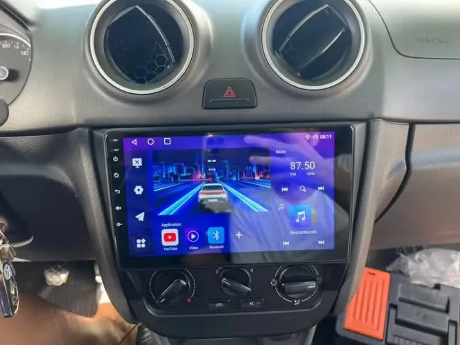 Central multimídia gol G6 9P Android 3ram 32g carplay YouTube wifi Waze Netflix 