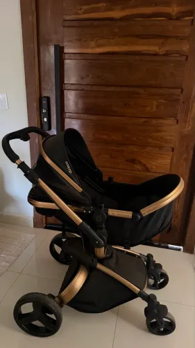 Carrinho de bebê Dzieco