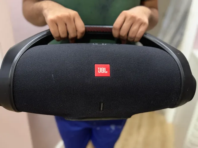 Vende-se Caixa JBL 02
