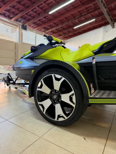 JET SKI GTI 170 HP 2021