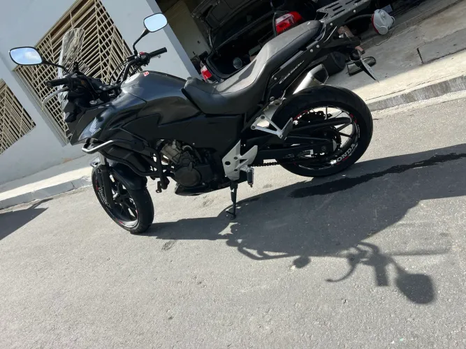Moto CB500 X, moto de procedência impecável 