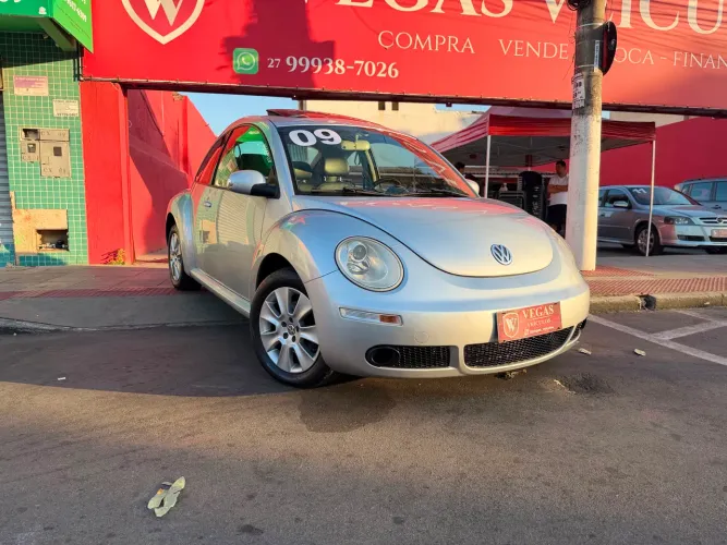 Volkswagen New Beetle 2.0 MI Mec./aut. 2009