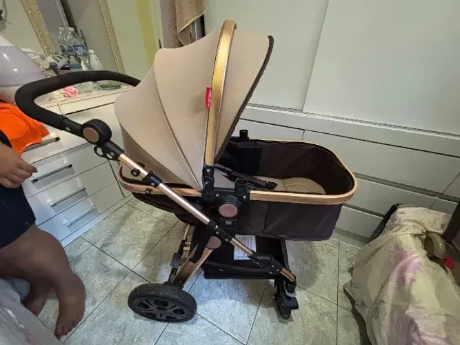 Carrinho de bebê moisés luxo