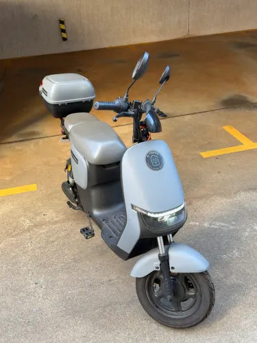 Scooter Elétrica Motor 60V 1000W