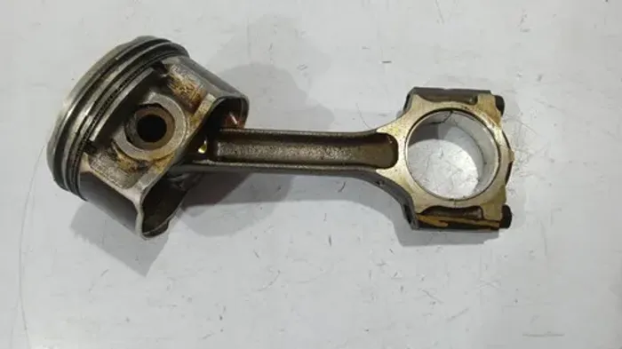 Pistão Com Biela Nissan Versa 1.6 2012 2013 2014 2015 2016