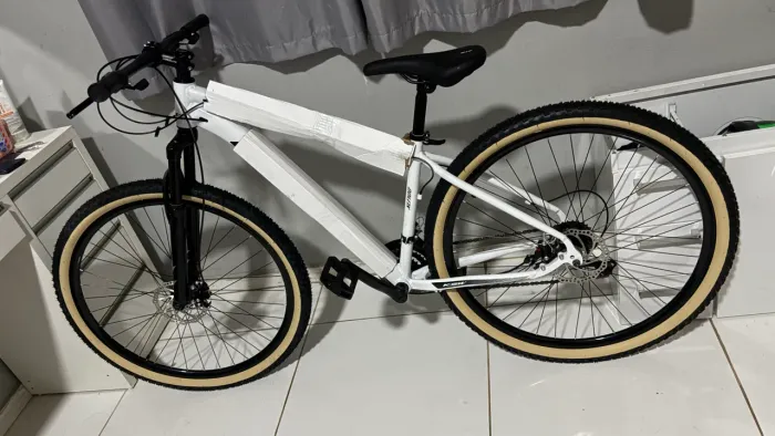 Bicicleta aro 29 quadro 17 novo