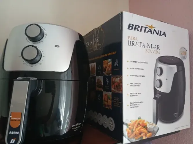 Air fryer britânia