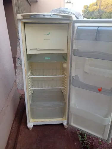 Geladeira Consul