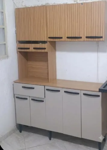 Armário de cozinha semi novo