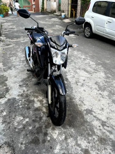 Aluga-se titan 160 R$ 270,00