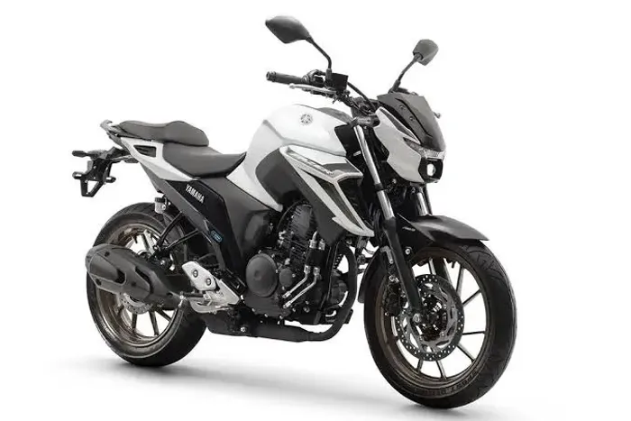 FZ25 Nova